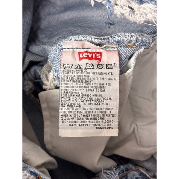 Vintage Levis Jeans 28 in x 28 in Womens 501 XX Distressed Denim - Picture 7 of 8